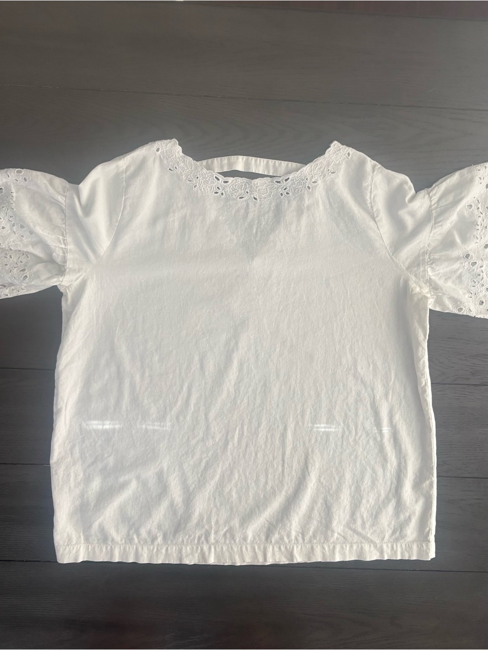 LOFT Women’s White Eyelet Puff Sleeve Top Size Large